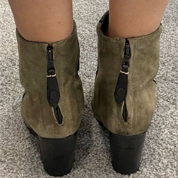 Rag & Bone Classic Newbury Boots, Green Suede (US 6.5 / EU 36.5) - Picture 5 of 7